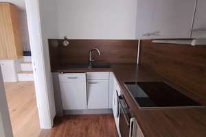 Bezugsfertige, ruhige 1 Zimmer-Wohnung mit Einbauküche, Parkett, Bettnische und Sonnenbalkon – Stückenstraße 61, 22081 Barmbek-Süd, Hamburg – Vorschaubild 11
