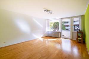 AIGNER - Gut geschnittene 2,5-Zimmer Wohnung in Pasing
