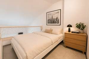 Direkter Wasserblick - 1 Zimmer mit Einbauküche, Parkettboden & Einbauschrank - HAVEKANT – Am Rundtörn 28, 26135 Osternburg, Oldenburg (Oldenburg) – Vorschaubild 4