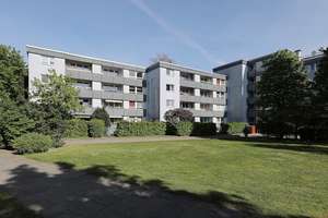 Helle und geräumige Wohnung // 3.OG , Rechts – 38444 Westhagen, Wolfsburg – Vorschaubild 3