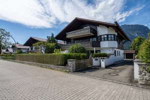 AIGNER - Alpenländischer Wohncharme 4 Zimmer Wohnung mit Bergblick