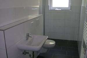 Velbert-Neviges! Renovierte 3 Zimmer-Wohnung mit Balkon – Titschenhofer Straße 7, 42553 Neviges, Velbert – Vorschaubild 6