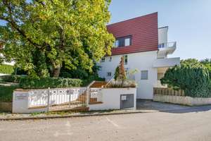 Exklusive Maisonette-Wohnung in bester Aussichtslage – Die vollständige Adresse der Immobilie erhältst du vom Anbieter., 70597 Degerloch (Ortsteil), Stuttgart – Vorschaubild 14