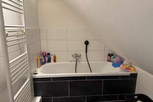 Attraktives Reihenmittelhaus mit großem Garten und Garage – Die vollständige Adresse der Immobilie erhältst du vom Anbieter., 45475 Dümpten, Mülheim an der Ruhr – Vorschaubild 3