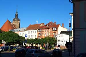 Auffallend prächtiges Mehrfamilienhaus in Brandenburg – Brandenburg an der Havel – Vorschaubild 4