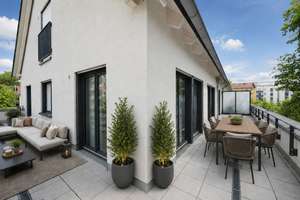 Luxuriöse Dachterrassenwohnung in ruhiger Innenhoflage von München-Laim – Die vollständige Adresse der Immobilie erhältst du vom Anbieter., 80687 Friedenheim, München – Vorschaubild 4