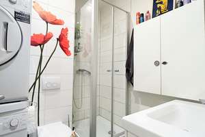 Schöne sanierte Altbauwohnung, 3-Zimmer-Wohnung im Herzen der Altstadt! – Die vollständige Adresse der Immobilie erhältst du vom Anbieter., 93047 Innenstadt, Regensburg – Vorschaubild 2