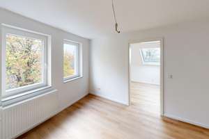 Charmante Dachgeschoßwohnung Rechts mit 3 Zimmern und ausgebautem Spitzboden - komplett saniert – Die vollständige Adresse der Immobilie erhältst du vom Anbieter., 42277 Oberbarmen, Wuppertal – Vorschaubild 16