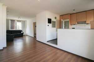 Willkommen in Ihrem neuen Zuhause – Reihenmittelhaus mit Charme und Potenzial in Bremen-Gröpelingen
 – Bremen – Vorschaubild 2