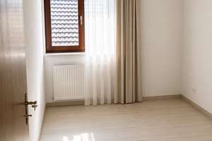 Großzügige 3,5-Zimmer-Wohnung mit flexibel nutzbarem separatem Bereich, ideal für Familien, Homeoff – Die vollständige Adresse der Immobilie erhältst du vom Anbieter., 53229 Holzlar, Bonn – Vorschaubild 4