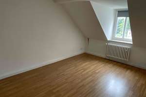 3 Zimmer in der 4. Etage ; Wiesenstr. 79 – Wiesen Str. 79, 42105 Elberfeld, Wuppertal – Vorschaubild 3