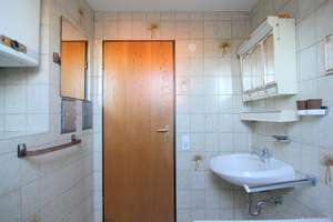 Freistehendes Einfamilienhaus mit wunderschönem Garten, gemauertem Kachelofen, Garage und Stellplatz – Freiherr-vom-Stein-Allee 8, 33378 Rheda-Wiedenbrück – Vorschaubild 32