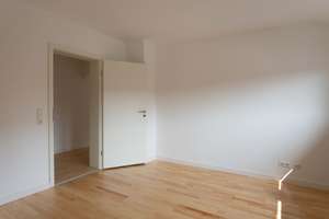 Schöne DG-Wohnung - Zweitbezug in Karlsruhe, Beiertheim-Bulach – Oberkirchfeldstraße 30, 76135 Beiertheim-Bulach, Karlsruhe – Vorschaubild 16