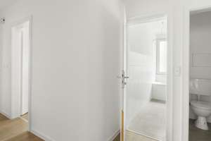 sonnige, renovierte 3-Zimmerwohnung mit Balkon  – Heinrich-Hertz-Straße 5, 32657 Lemgo – Vorschaubild 8