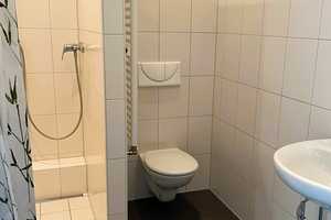 Schönes Reihenhaus in guter Lage von Kaiserslautern. Freundlich wohnen! Tür an Tür auf Du und Du. – Daniel-Häberle-Straße 4H, 67657 Kaiserslautern – Vorschaubild 19