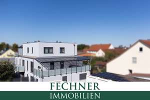 Sofort frei! Neuwertig! XXL-Balkon, Photovoltaik mit Speicher, zwei Garagen, Einbauküche, Smart-Home