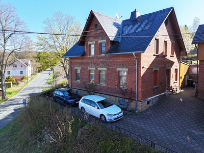 Gepflegtes Einfamilienhaus mit Garten & Garage in Auerbach/Brunn