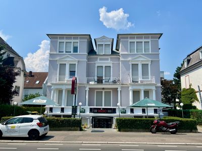 Attraktive 2-Zimmer-Wohnung mit Tageslichtbad und Küche