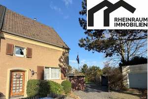 Reihenendhaus mit 4 Zi. in Düsseldorf-Unterrath, Sanierung, Anbau, Neubau von max 3 DHH ggf. möglich