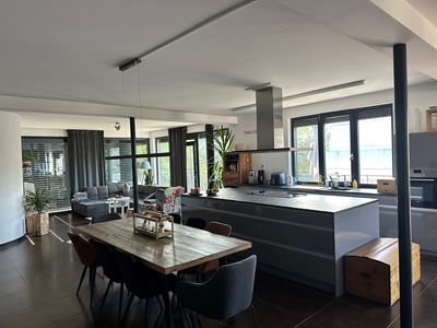 Luxuriöses Penthouse mit rundlaufemdem Balkon in der Heilbronner Kernstadt