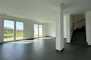 Schöne  Wohnung | Doppelhaushälfte in Hessisch Oldendorf – Am Bruche 16a, 31840 Hessisch Oldendorf – Vorschaubild 1