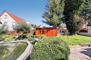 Hochwertiges Architektenhaus mit Wellnessbereich, viel Platz und gepflegtem Garten im Nürnberg Süden – Nürnberg – Vorschaubild 2