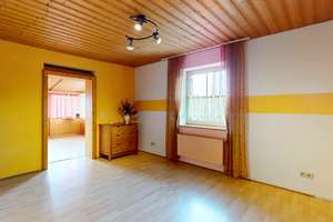 ** Ein Haus mit vielen Möglichkeiten: Großzügigies Zweifamilienhaus mit Dachausbau in Meilenhofen ** – Die vollständige Adresse der Immobilie erhältst du vom Anbieter., 84048 Mainburg – Vorschaubild 27