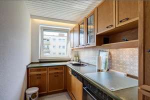 Möbliert: Helle, ruhige Südwestwohnung mit Balkon – Die vollständige Adresse der Immobilie erhältst du vom Anbieter., 80689 St. Ulrich, München – Vorschaubild 5