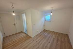 Modernisiertes Haus mit 3 Wohnbereichen, Garten, Vermietungspotenzial und optionaler Scheune – Böllatstrasse 14, 72622 Nürtingen – Vorschaubild 15