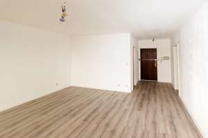 Aussichtsreiche 2,5 Zimmer Wohnung mit Balkon und Einbauküche in fußläufiger Citylage – Kaiserpassage 10, 76133 Innenstadt-West, Karlsruhe – Vorschaubild 4