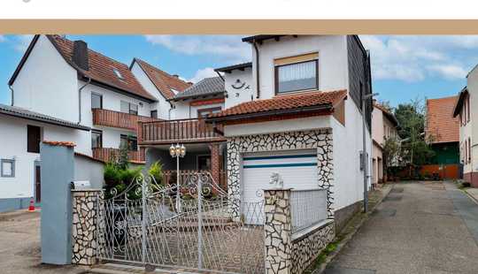 Bild von Ideal für Familie oder Mehrgenerationen - Ein- oder Zweifamilienhaus in Saulheim mit Potenzial