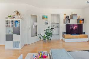 Charmante Maisonette-Wohnung in ruhiger Lage von Stuttgart-Sommerrain – Die vollständige Adresse der Immobilie erhältst du vom Anbieter., 70374 Muckensturm, Stuttgart – Vorschaubild 9