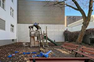 Dachgeschoss-Maisonette mit Terrasse, Aufzug, EBK und Fußbodenheizung! – Bredtschneiderstr. 15, 14057 Westend, Berlin – Vorschaubild 31