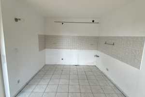 Düsseldorf-Unterbach - wunderschöne 2-Zimmerwohnung mit großem Balkon! – Akazienstraße 17, 40627 Düsseldorf – Vorschaubild 5