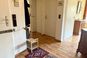 RESERVIERT - Helle 3-Zimmer-Wohnung mit Loggia, Aufzug und zwei Stellplätzen in Berlin-Steglitz – Die vollständige Adresse der Immobilie erhältst du vom Anbieter., 12163 Steglitz, Berlin – Vorschaubild 4