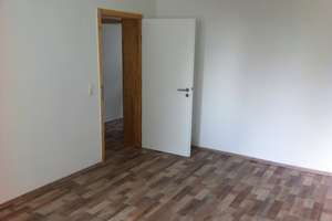 schöne 3-Zimmer-Wohnung auf Wunsch zusätzlich mit Garage – Kuller Straße 10, 42651 Gräfrath, Solingen – Vorschaubild 3