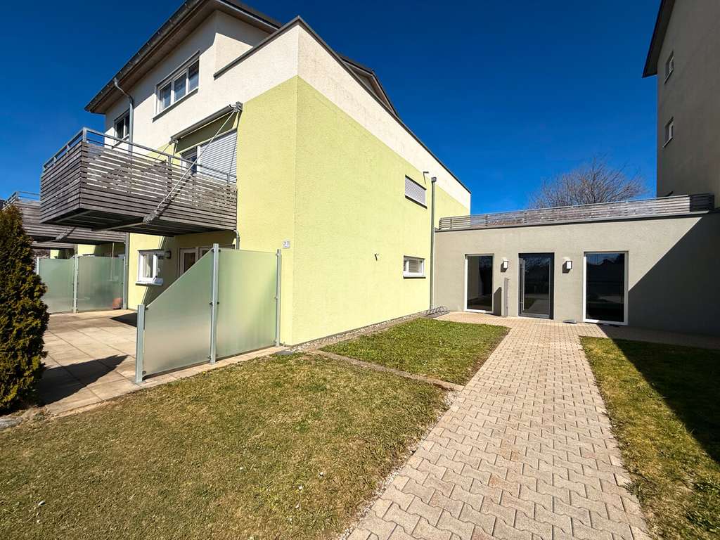Immobilie in Weiler-Simmerberg - Exklusive Erdgeschosswohnung mit Sonnenterrasse in Simmerberg im Allgäu – modern und barrierefrei - Bild 3