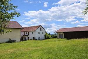 Großzügiges landwirtschaftliches Anwesen mit ca. 53.000 m² Grund – Wohnen &  Landwirtschaft! – Die vollständige Adresse der Immobilie erhältst du vom Anbieter., 94575 Windorf – Vorschaubild 3