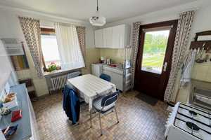 Gut geschnittenes Wohngebäude mit sonnigem Garten und Balkon – Pinneberg (Kreis) – Vorschaubild 10