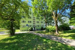 gemütliche helle Wohnung mit tollem Ausblick – Lessingstraße 39, 9557 Flöha – Vorschaubild 1