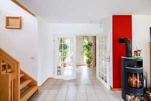 Landhaus mit zusätzlicher Bebauungsmöglichkeit auf parkähnlichem Grundstück mit Blick auf Grunewa... – Berlin – Vorschaubild 1