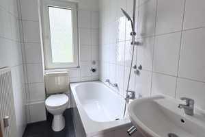 schön geschnittene 3-Zimmerwohnung mit Balkon – Franz-Schubert-Straße 14, 47228 Duisburg – Vorschaubild 6