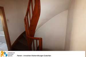 Reihenmittelhaus in Neutraubling voll unterkellert mit Garten und Terrasse – Egerlandstr. 11, 93073 Regensburg (Kreis) – Vorschaubild 21