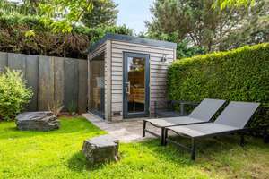 Innenpool, Sauna, Kamin, vier Bäder/WCs, Garage usw.: Fantastisches Ein-/Zweifamilienhaus in Hönow – Die vollständige Adresse der Immobilie erhältst du vom Anbieter., 15366 Hoppegarten – Vorschaubild 28