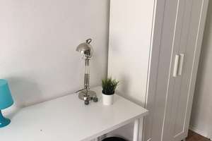 Vollvermietetes WG-Haus in Stuttgart, 10 Zimmer, 4,84 % Rendite, provisionsfrei – Die vollständige Adresse der Immobilie erhältst du vom Anbieter., 70327 Wangen, Stuttgart – Vorschaubild 5