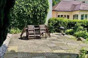 *schöne 6-Zimmer-Maisonette-Wohnung in denkmalgeschützter Villa* – Dresden – Vorschaubild 5