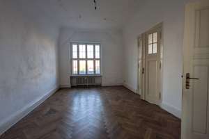 charmante 5,5-Zimmer- Altbauwohnung mit Balkon mit tollem Ausblick in Berlin- Westend – Die vollständige Adresse der Immobilie erhältst du vom Anbieter., 14050 Westend, Berlin – Vorschaubild 8
