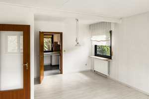 !PROVISIONSFREI! Familiäres Einfamilienhaus in Staufenberg-Dahlheim (7 Zi/180 m², Terrasse, Garten)  – Göttingen (Kreis) – Vorschaubild 10