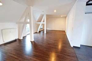 Wunderschöne neu sanierte 3-Zimmer-Maisonette-Wohnung mit Altbau Charm – Flurstr. 2, 40235 Flingern Nord, Düsseldorf – Vorschaubild 5