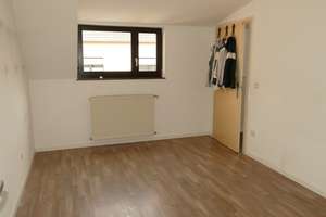 Gepflegtes familienfreundliches Haus mit Garten!!! – Die vollständige Adresse der Immobilie erhältst du vom Anbieter., 66646 Marpingen – Vorschaubild 18
